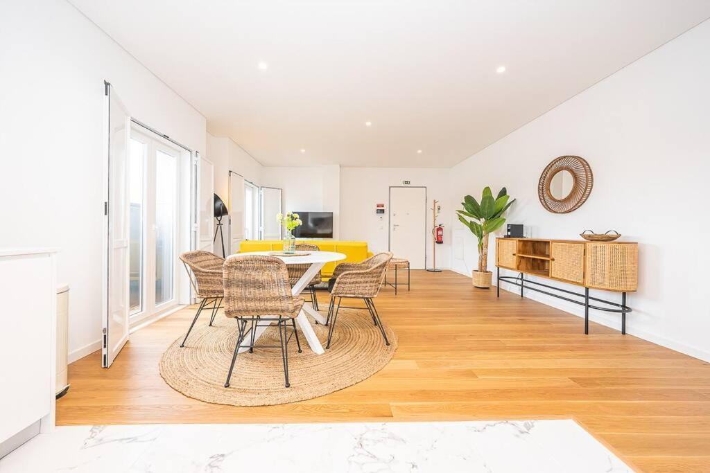 Apartamento Situado No Centro Historico Da Cidade 세투발 외부 사진