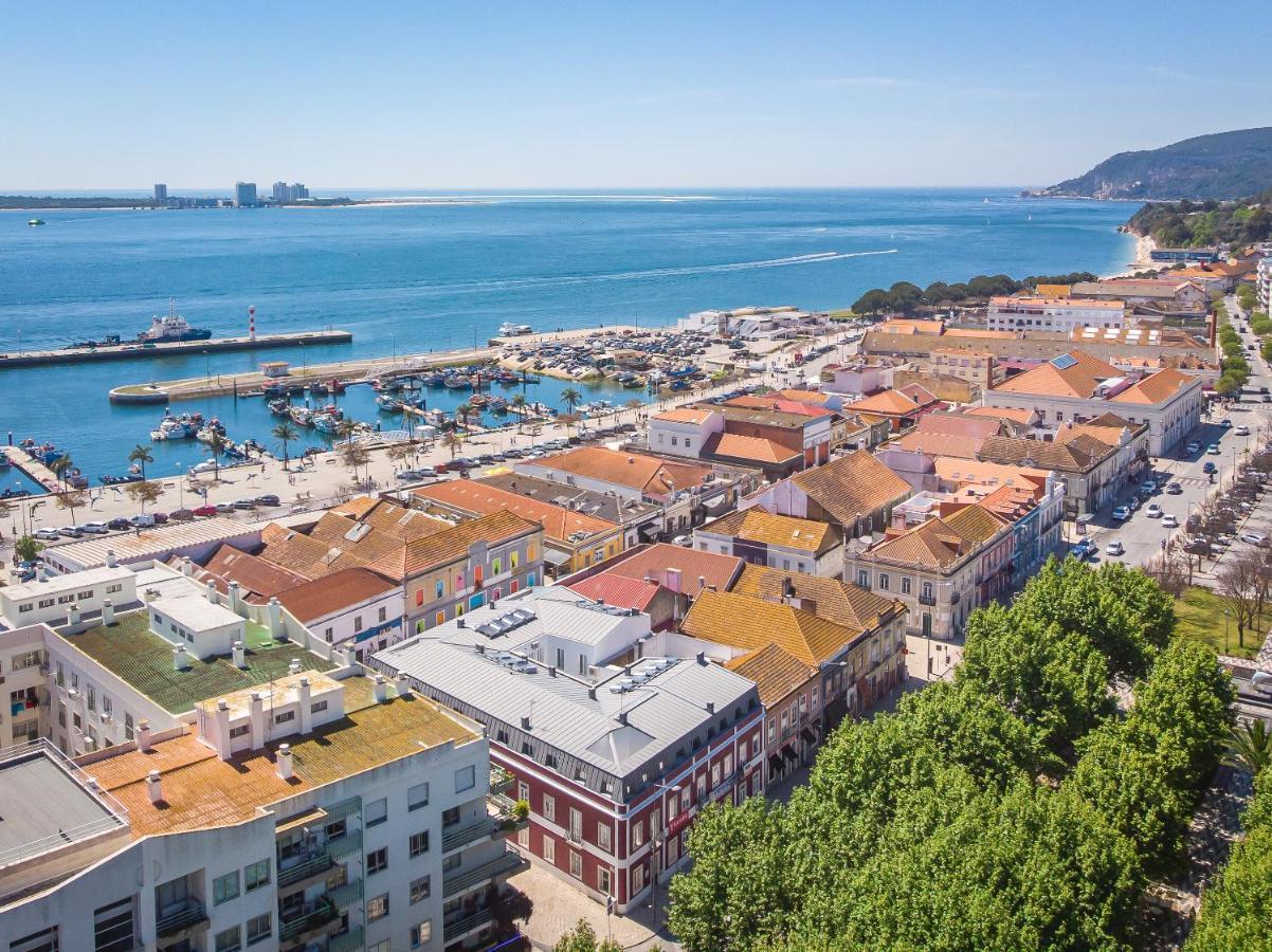 Apartamento Situado No Centro Historico Da Cidade 세투발 외부 사진